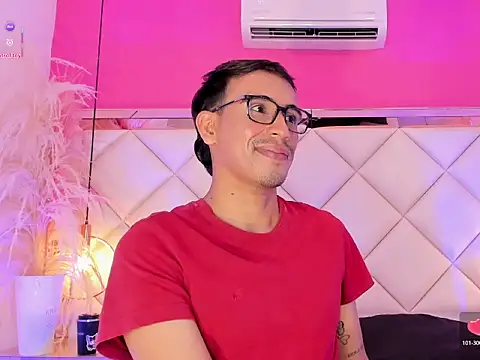 Chat XXX ao vivo de Mr_aronnn_