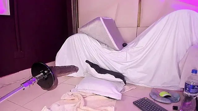 Inndrahot Live XXX Chat