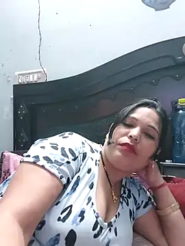 Poojabhabi101 Show Webcam