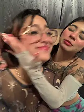 LilithMonette 现场XXX聊天