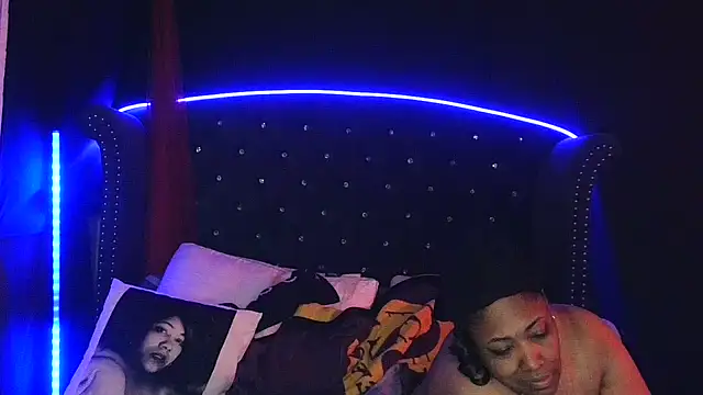 Chat +18 de msyvette1970@xh ao vivo