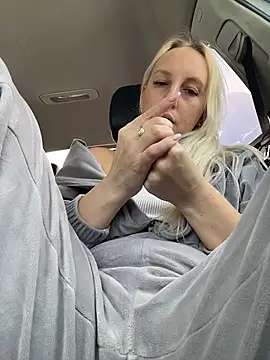 MerlinDave live XXX chat