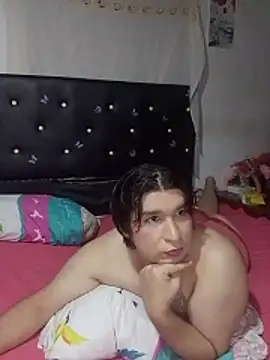 Pertunjukan Kamera Web Kaissydoll