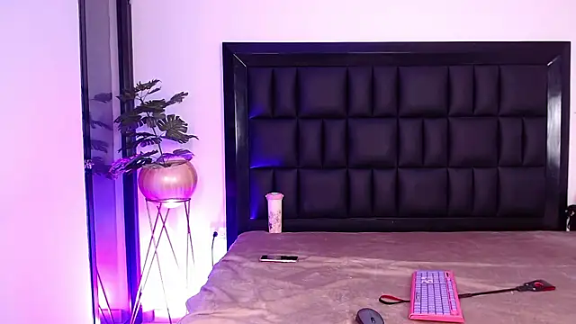 Živý XXX chat mia_roosee1