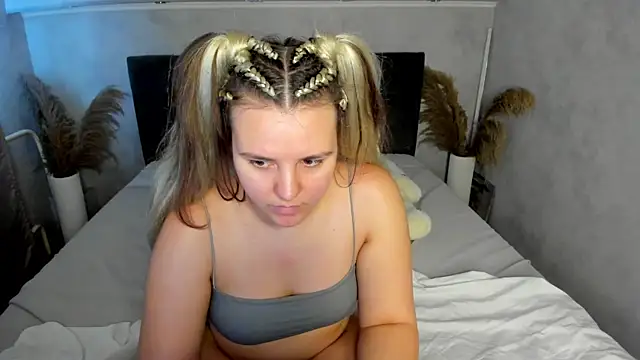 Jenny_Jimmy Chat XXX in diretta