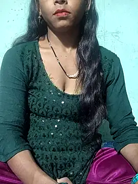 Chat +18 de Itz_Aisha__ ao vivo