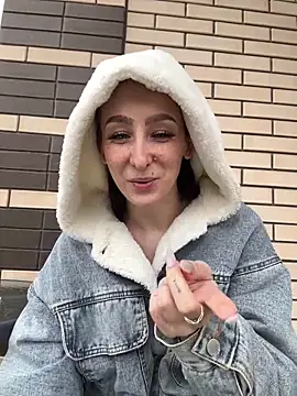 FlexboxDoll's Live XXX Chat