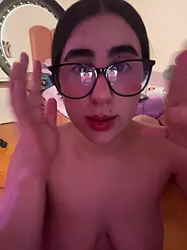 Chat +18 de Miichii ao vivo