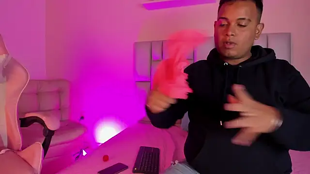 jay_kross1's Live XXX Chat