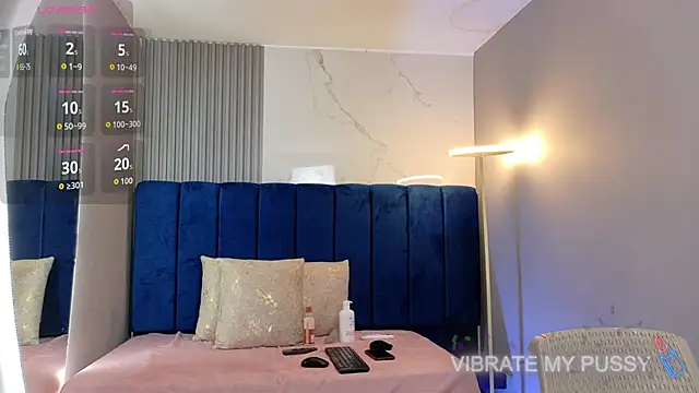 Chat +18 de rouxinferno_cr ao vivo