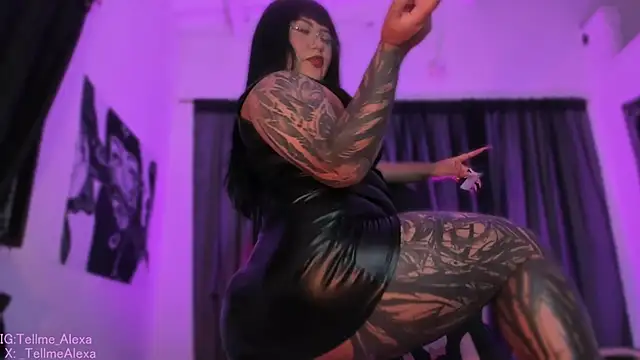 Živý XXX chat Tellme_Alexa