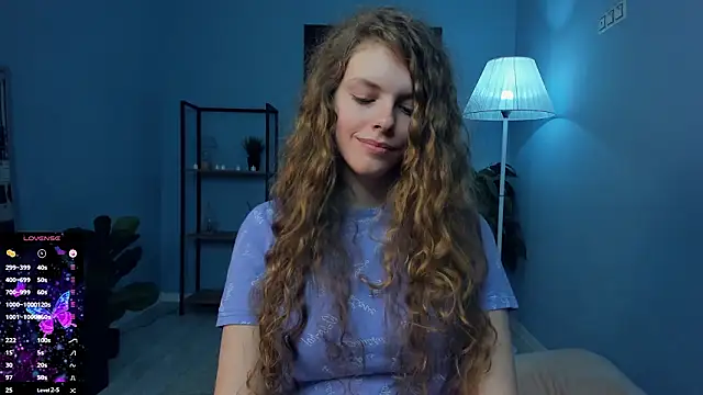 Chat +18 de RayaNenlia ao vivo