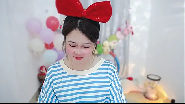 XXX chat uživo modela Fan_ting