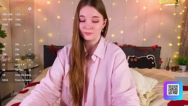 ConstanceHelms – Naživo XXX chat