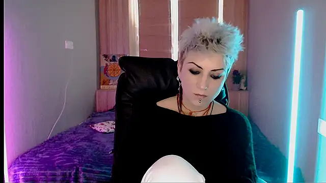 Sweet-n-Strongn Live XXX chat