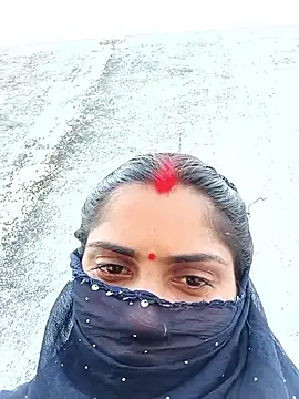 Pushpa_hotty Webcam-Show