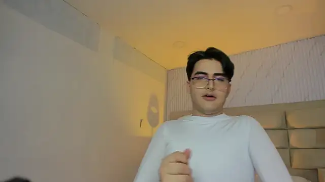 noahWolff_ élő XXX-chatje