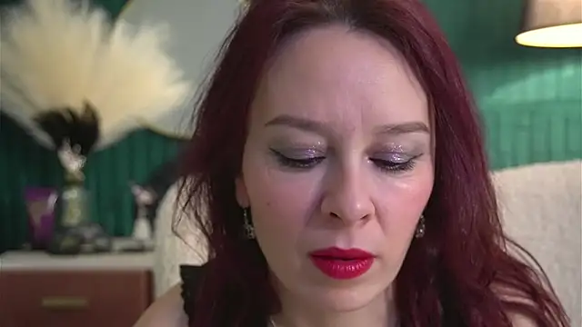 HaileyMoonn Adlı Modelin Canlı XXX Sohbeti