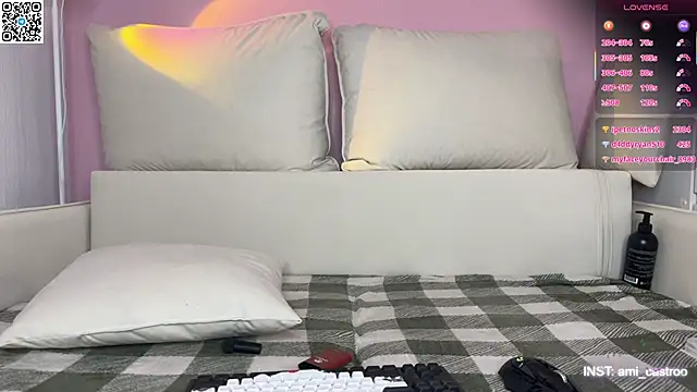 دردشة Ameliia_castro الجنسية المباشرة