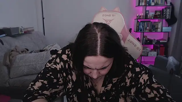 دردشة SexyWitch_666 الجنسية المباشرة