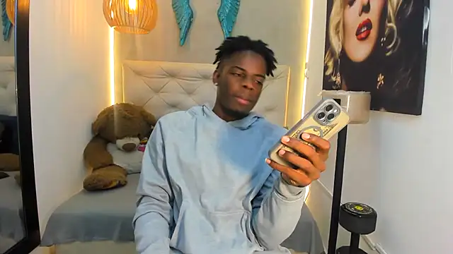 royce_ebony Webcam show