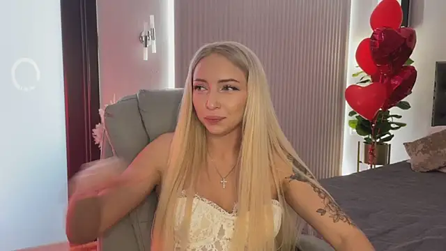 OhMyEmma: απευθείας συνομιλία ΧΧΧ