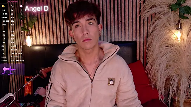 Angeldust19 Webcamshow
