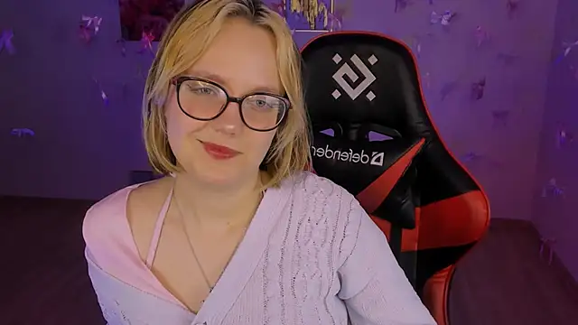 madeline_doll Live XXX-Chat