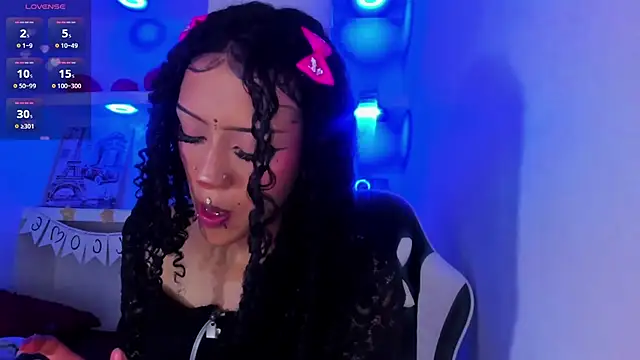 Sembang XXX Secara Langsung dolly_boob