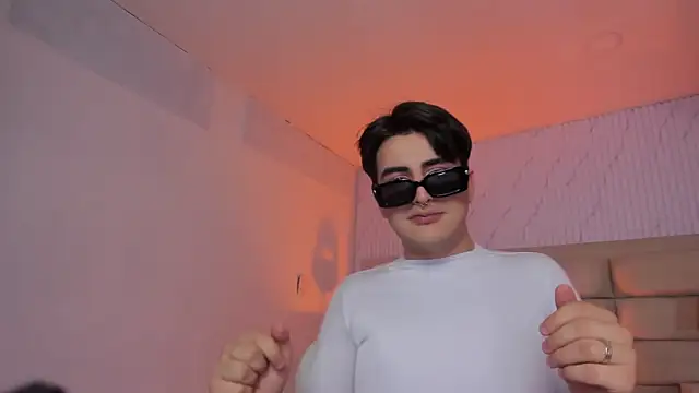 Show de noahWolff_ na webcam