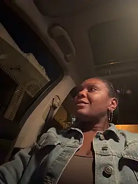 دردشة TilaTotti الجنسية المباشرة