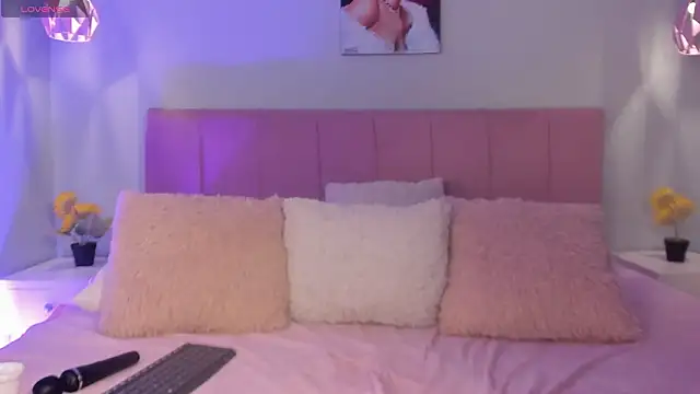 Czat XXX na żywo – ScarletGV