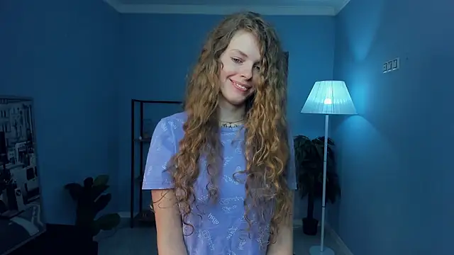 XXX chat uživo modela RayaNenlia