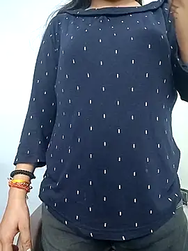 Ruhi_07n Live XXX chat