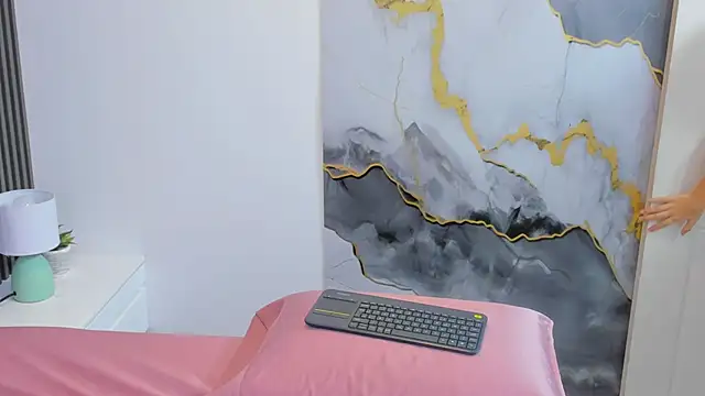 Chatroom XXX en direct de lily__star