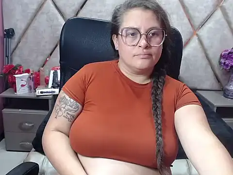 Sarah_Boobs_ Live XXX Chat