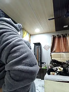 دردشة Spicy_Chandini الجنسية المباشرة