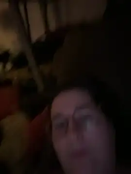 Luce127 – Naživo XXX chat