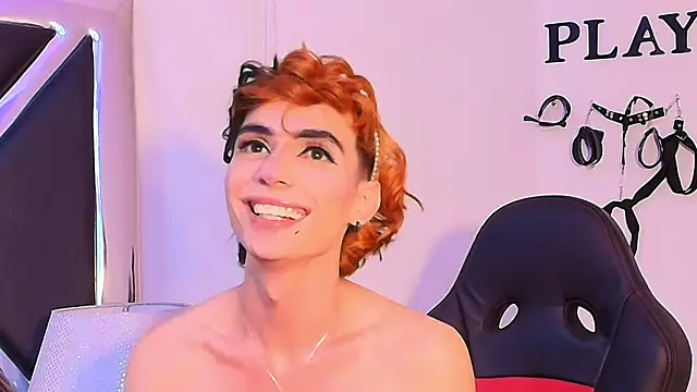 Chat +18 de KylieMonnett ao vivo