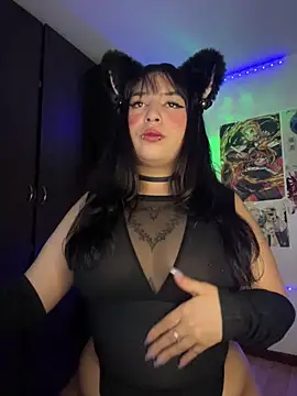 Hinatamoon_ লাইভ XXX চ্যাট