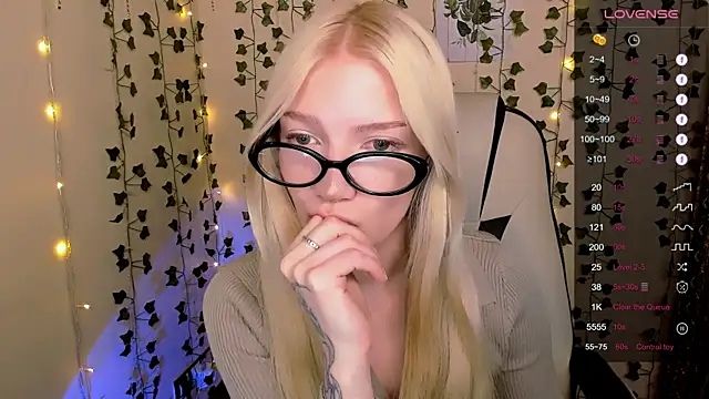 AnyaTaylor_ 라이브 XXX 채팅