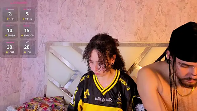 Benny_and_Mark's Live XXX Chat