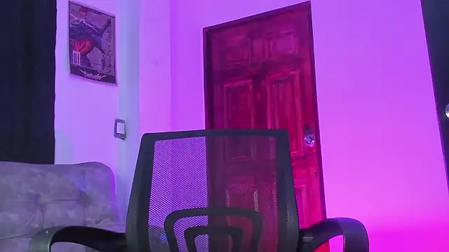 Dominic_Biker__ Chat XXX live