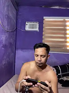 hotcumboi69 Show Webcam