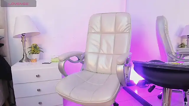 Goddess__Lilith Live XXX-Chat