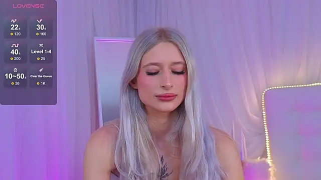 Chat XXX en directo de Monica_Leen