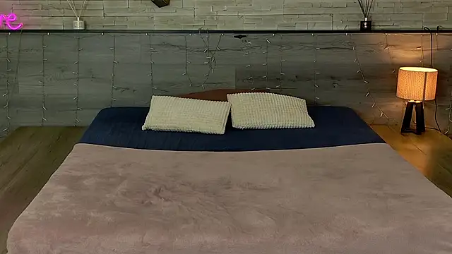 Živý XXX chat hornyb33_