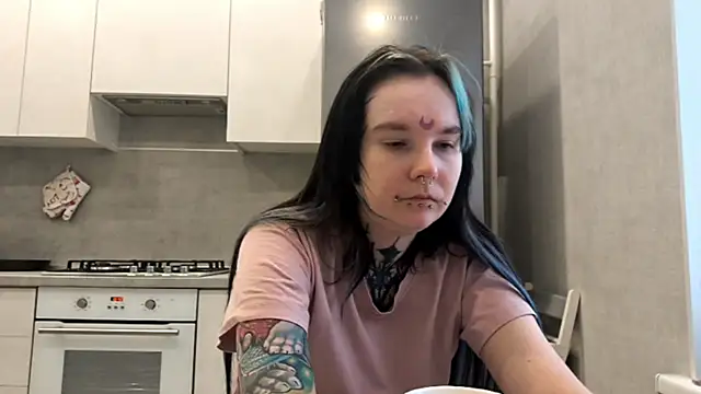 HighelikeGirl Chat XXX in diretta