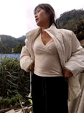 linda_bae00 Pertunjukan Webcam