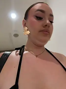 KiraSunshine 라이브 XXX 채팅